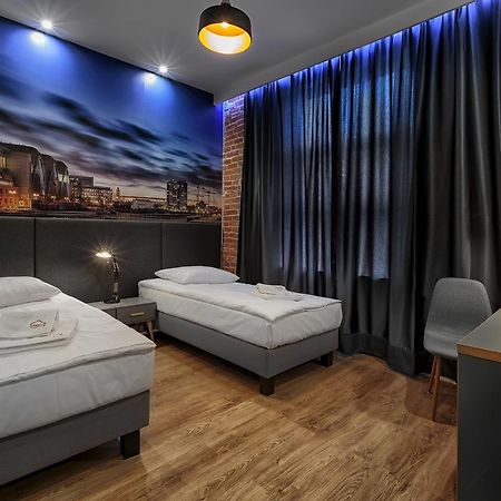 Adler Bed&Breakfast Appartement Łódź Buitenkant foto