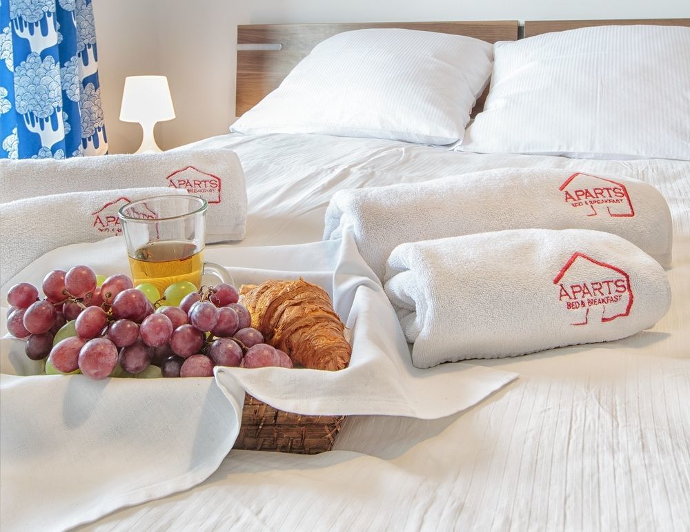 Adler Bed&Breakfast Appartement Łódź Buitenkant foto