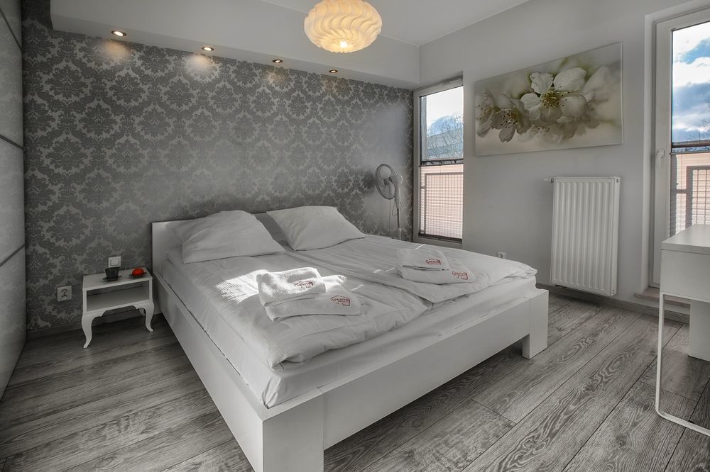Adler Bed&Breakfast Appartement Łódź Buitenkant foto